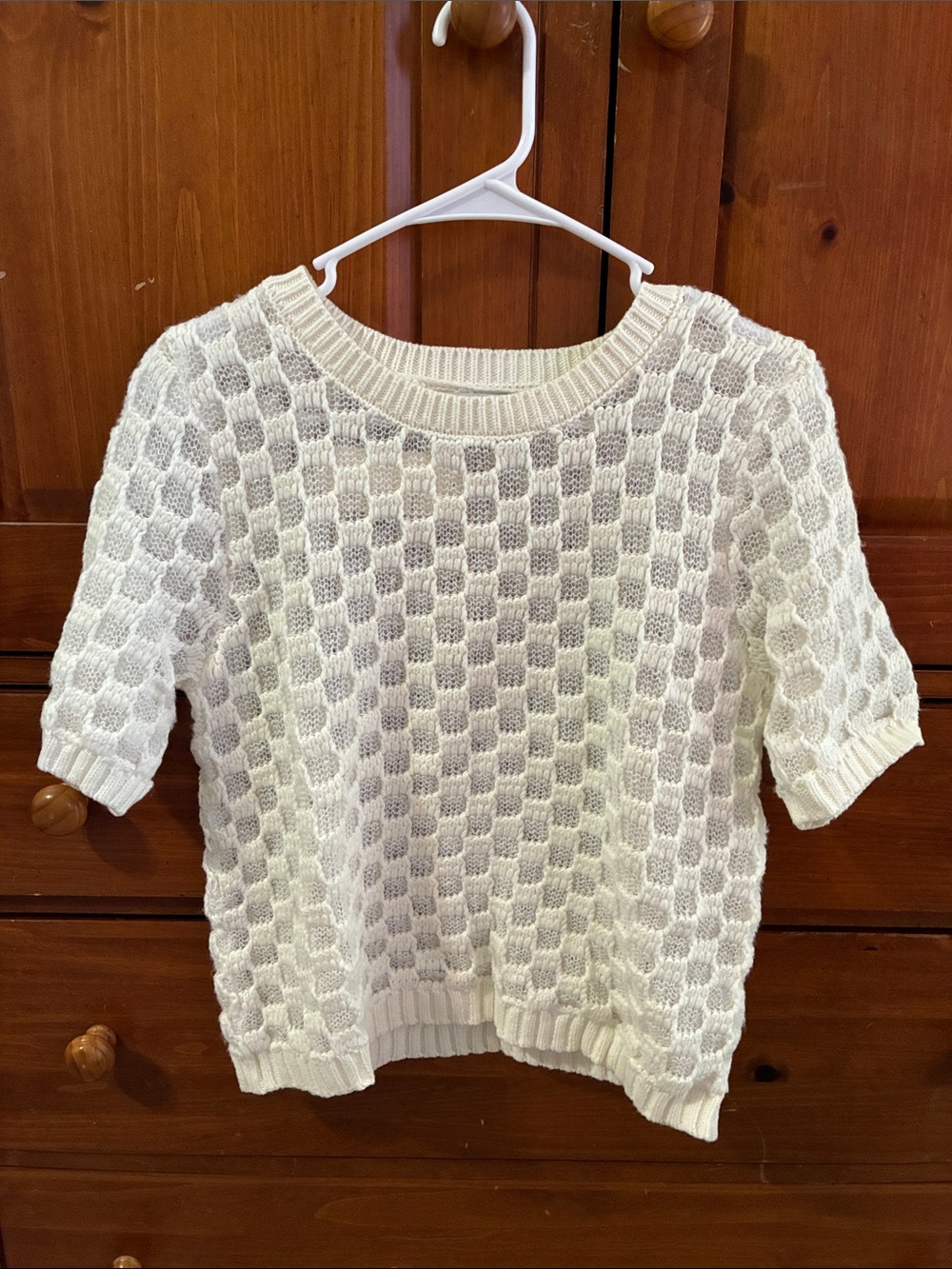 Design History Cream Short-Sleeve Knit Sweater